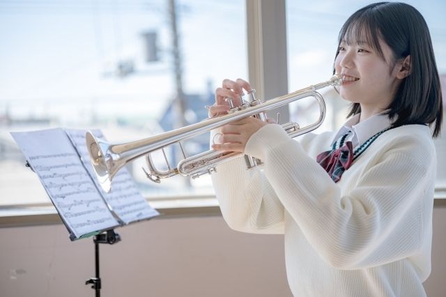 部活をやめる必要はない！？塾や勉強部活を両立していく方法を紹介！