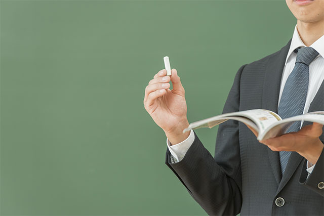 東進の実力講師陣を紹介！自分の学力に合った講師の講座を選ぼう