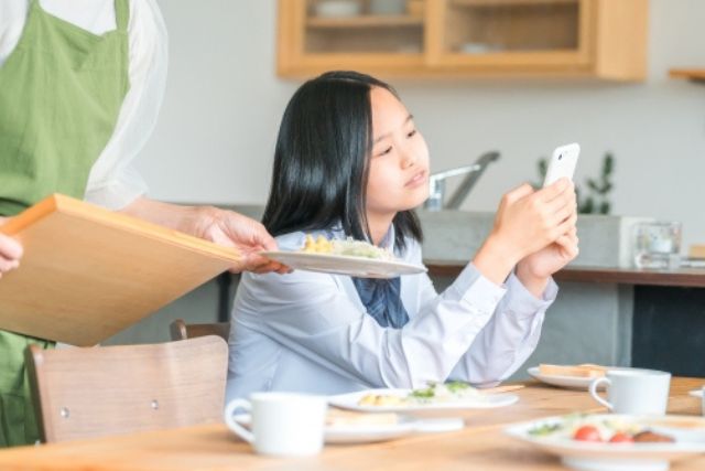 ながら勉強は効果あり？効率よい方法とメリットデメリットを解説