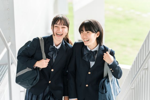 東進の特待生制度を徹底解説！条件・偏差値・申請方法まとめ【浪人生も対象】